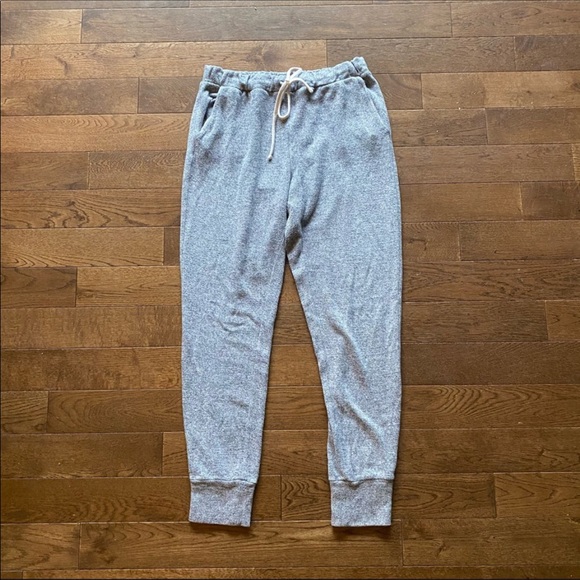 π₯HPπ₯Community Joggers - Picture 1 of 7